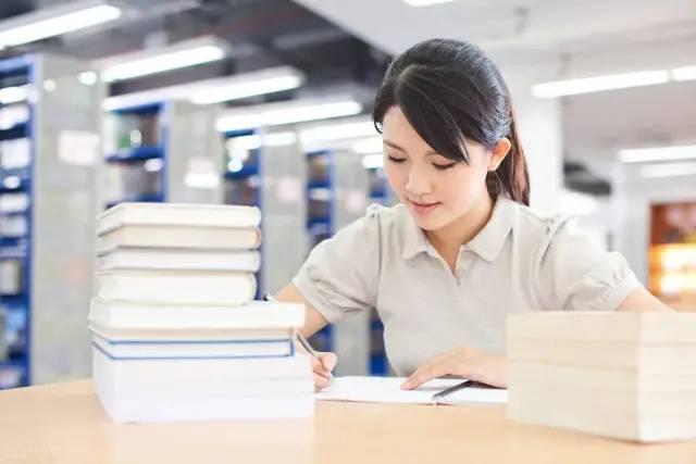 自考專科/本科可以考研嗎？沒(méi)有學(xué)位證能考研嗎？ 